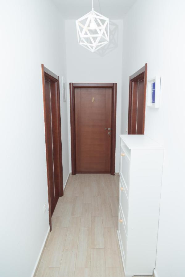 Plamenatz Studio Apartments Virpazar Eksteriør bilde
