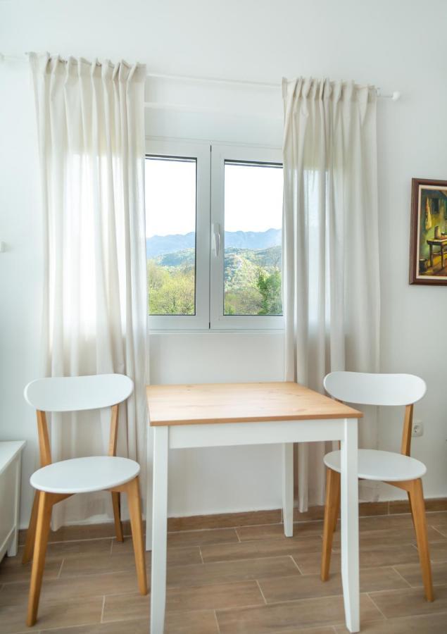 Plamenatz Studio Apartments Virpazar Eksteriør bilde