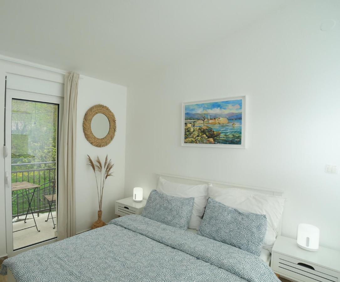 Plamenatz Studio Apartments Virpazar Eksteriør bilde