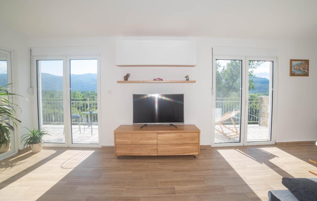 Plamenatz Studio Apartments Virpazar Eksteriør bilde