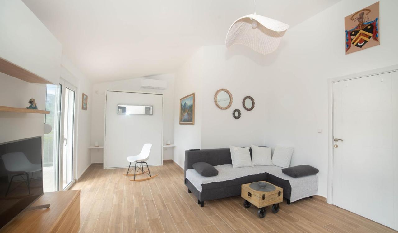 Plamenatz Studio Apartments Virpazar Eksteriør bilde