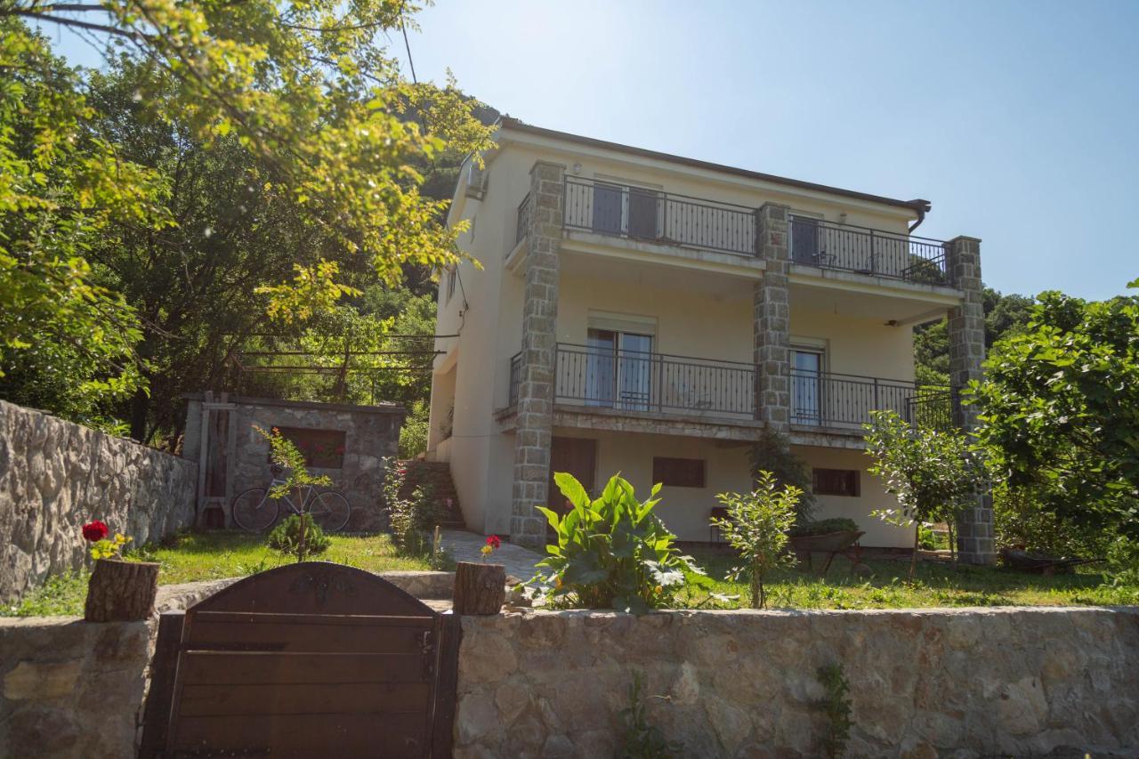 Plamenatz Studio Apartments Virpazar Eksteriør bilde